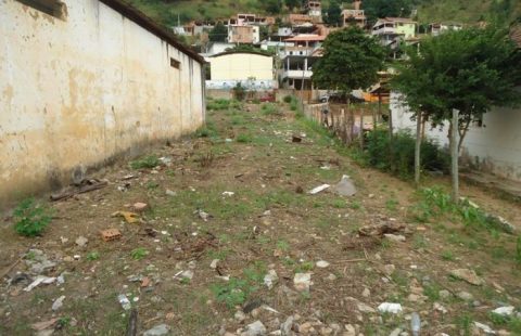 Área de 800,00 m² – 4 Lotes – Um Galpão – Vila Landinha