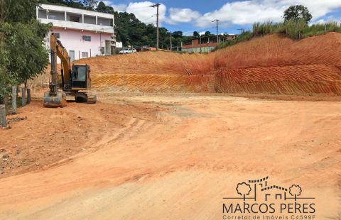 VENDE – ÁREA COMERCIAL