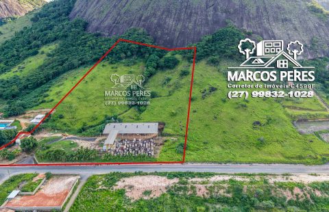 VENDE PÓRTICO DE BLOCOS GALPÃO E DUAS RESIDÊNCIAS